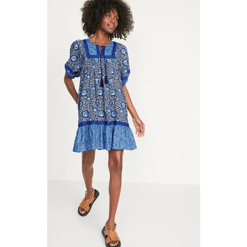 Old‎ Navy Puff-Sleeve Swing Dress
